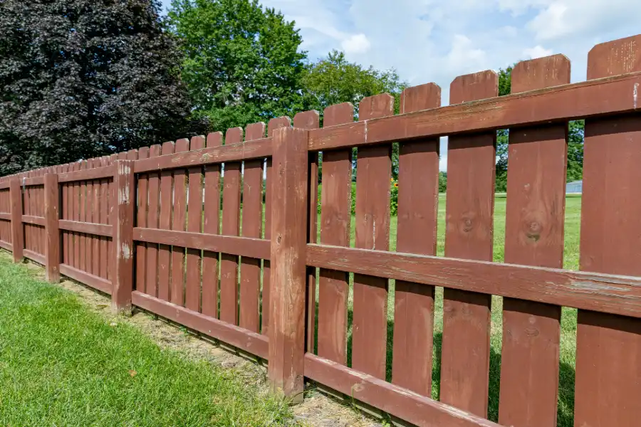 Experienced Shadowbox Fence Installation Decatur, AL