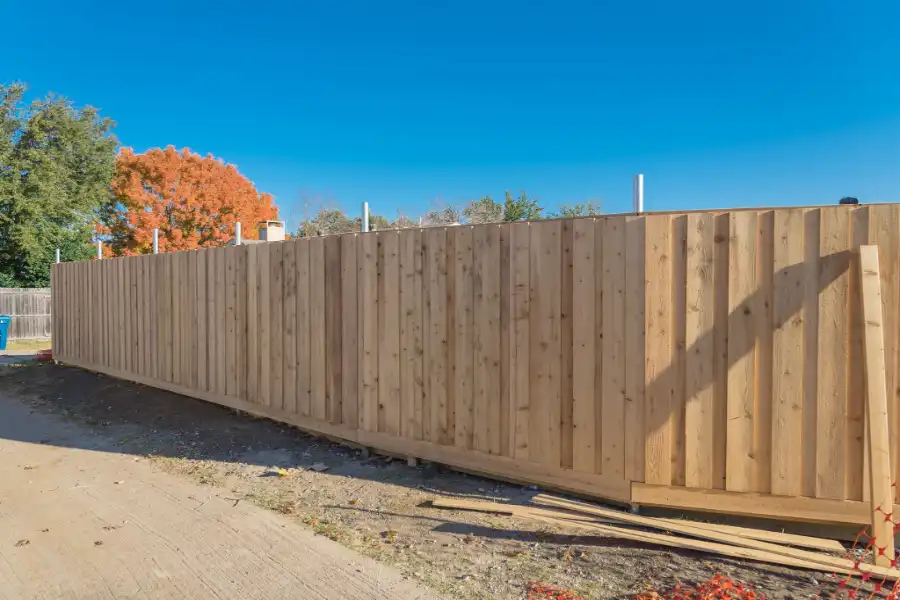 Top-rated Shadowbox Fence Installation Decatur, AL